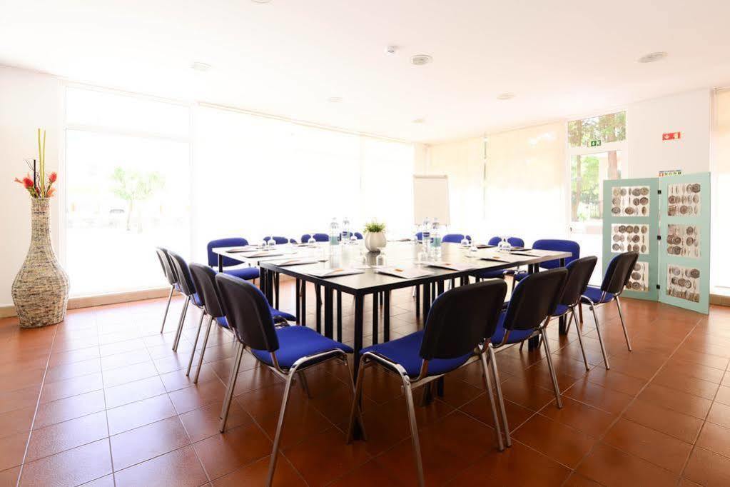 Dom Nuno Hotel 3*