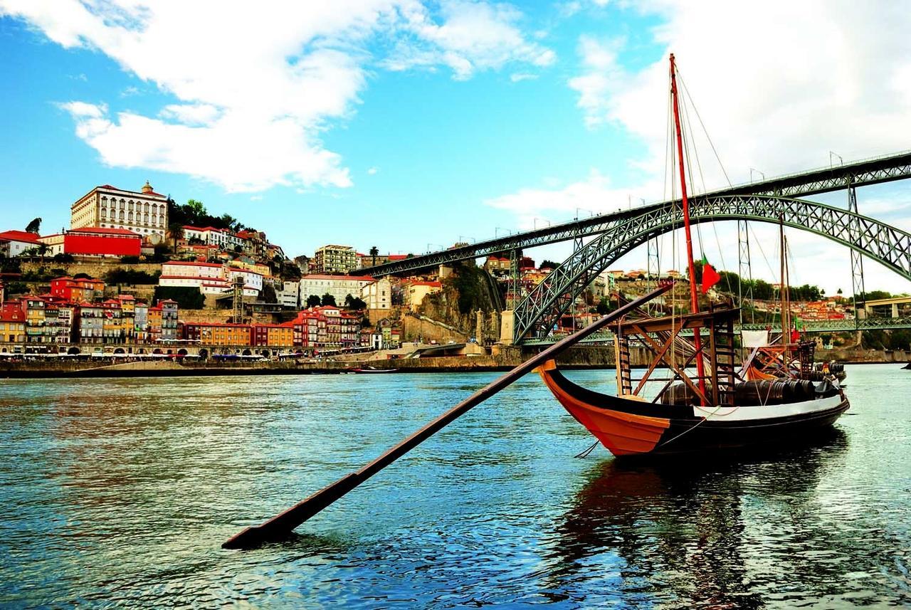 Gale Ribeira Porto