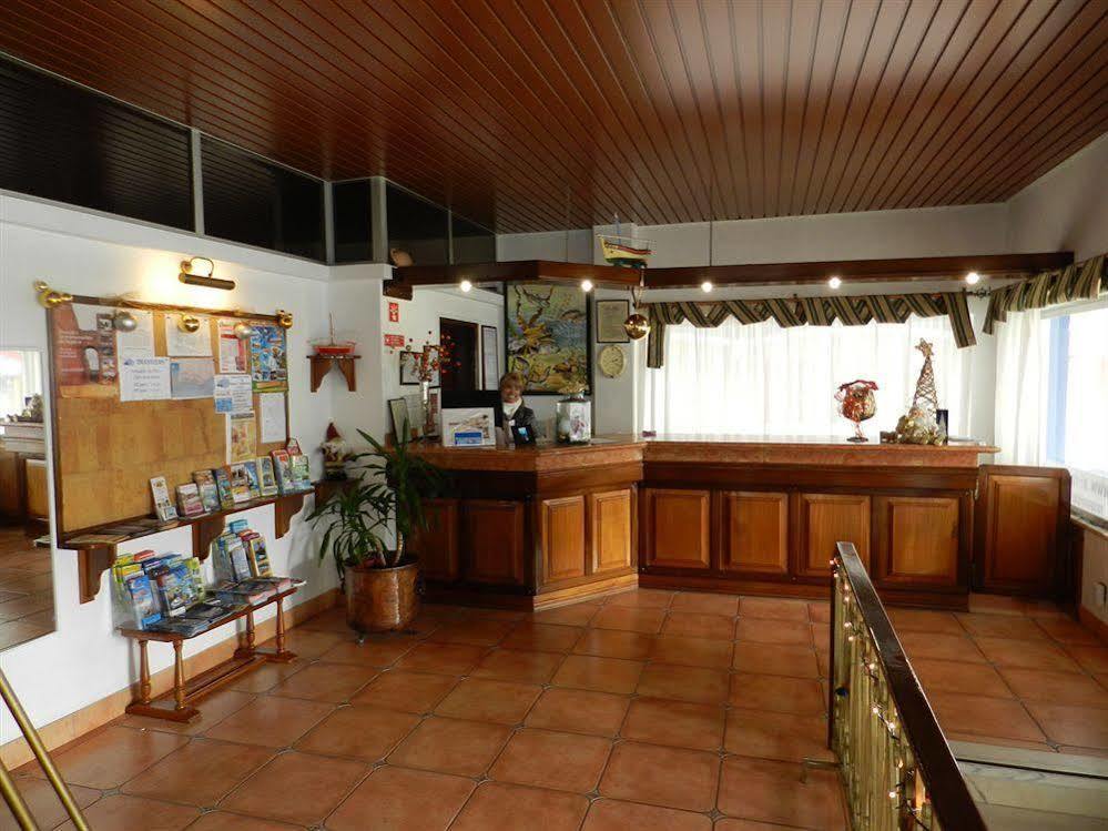 Edificio Novo Rosamar Al 3*