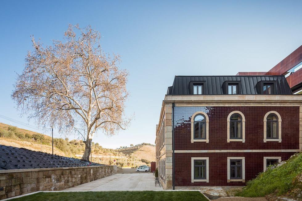 Rural Hotel Longroiva