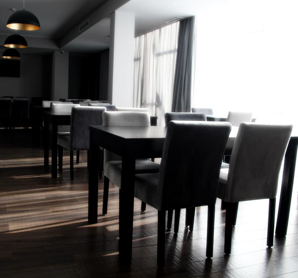Hotel Basto 3*