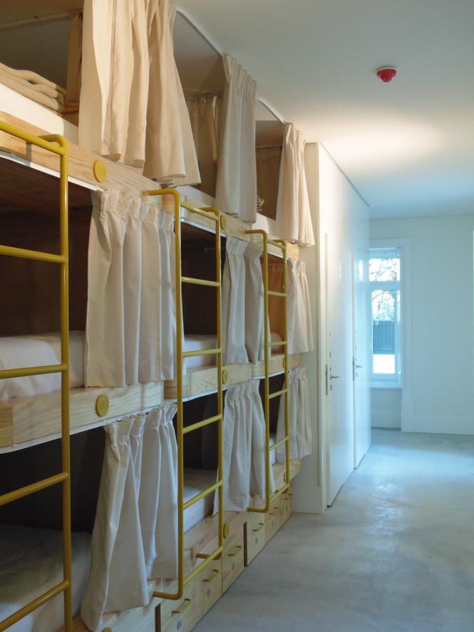 Hostel Aktion House Carcavelos (Lisbon)
