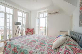 Hostel Blue Boutique & Suites Estoril