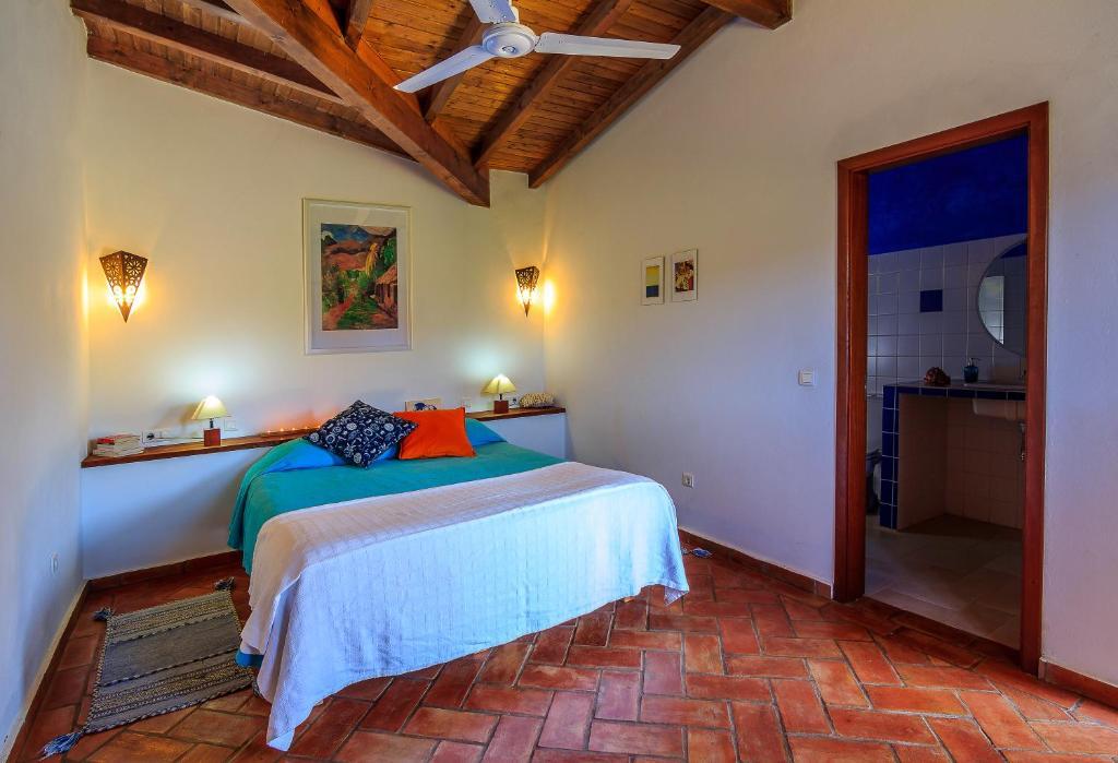The New Laziness Country house Sao Luis