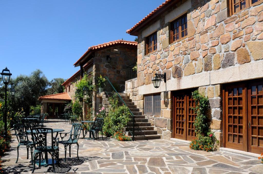 Quinta Escomoeiras Farm stay Celorico De Basto