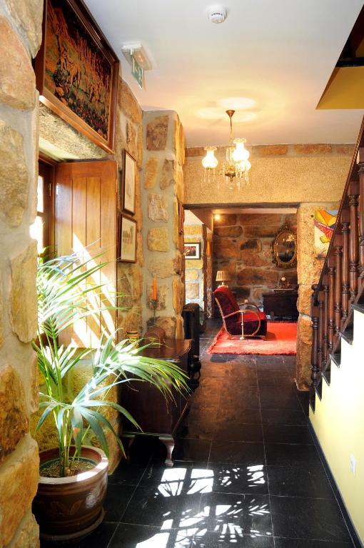 Quinta Escomoeiras Farm stay *
