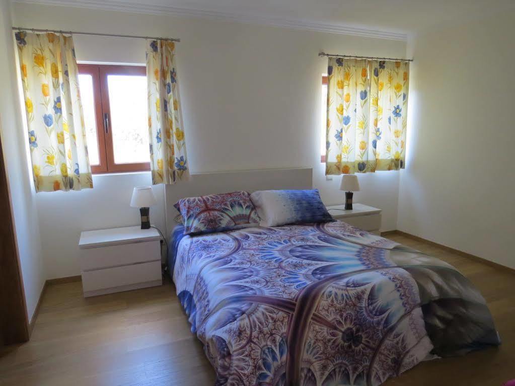 Casa Azenhas By Lisbon Village Holiday home