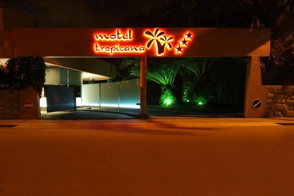 Motel Tropicana