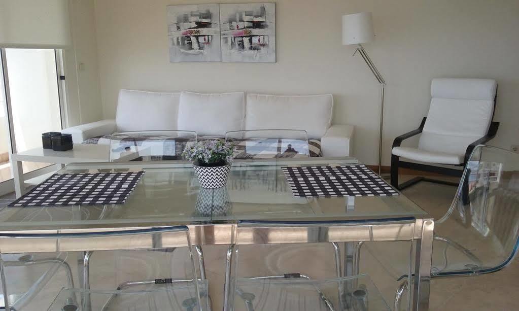 The Sunrise Of Your Dreams With Total Ocean View With New Modern Kitchens Appartement *