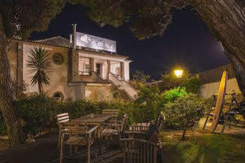 Amar Hostel&suites Ericeira