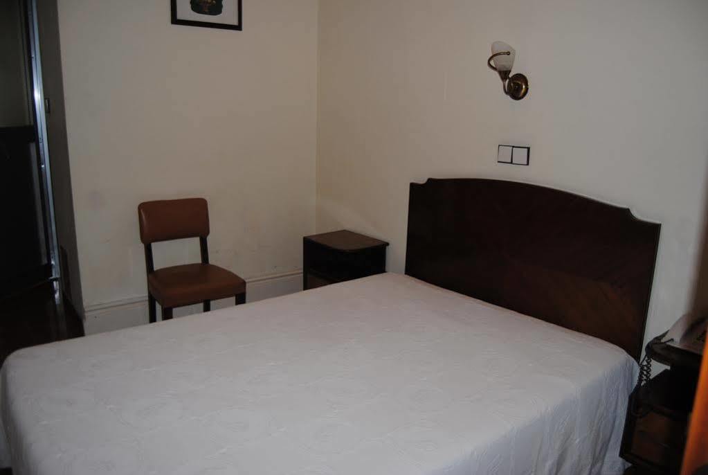 Hotel Peninsular- Porto
