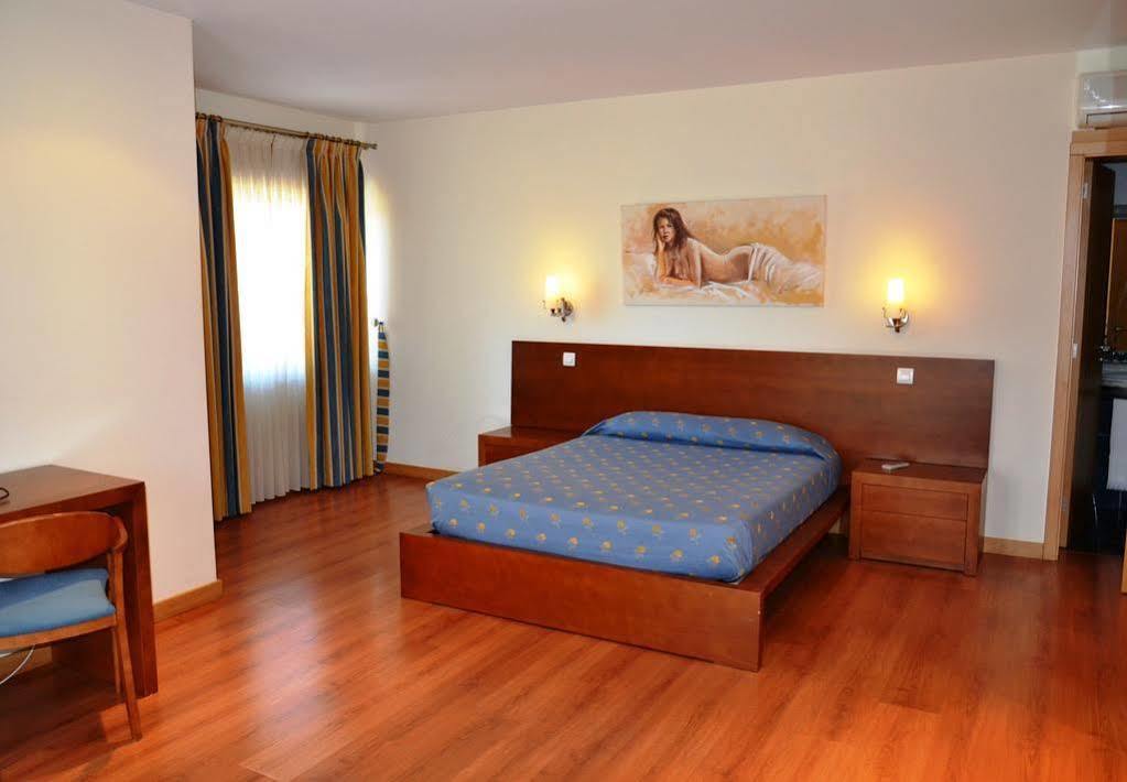 Encosta Do Monte - Charming Gasthuis 3*