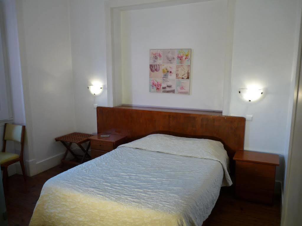 Guest house Casa Londres 3*