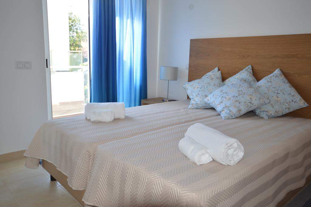 Hello Aparthotel Carvoeiro (Lagoa)