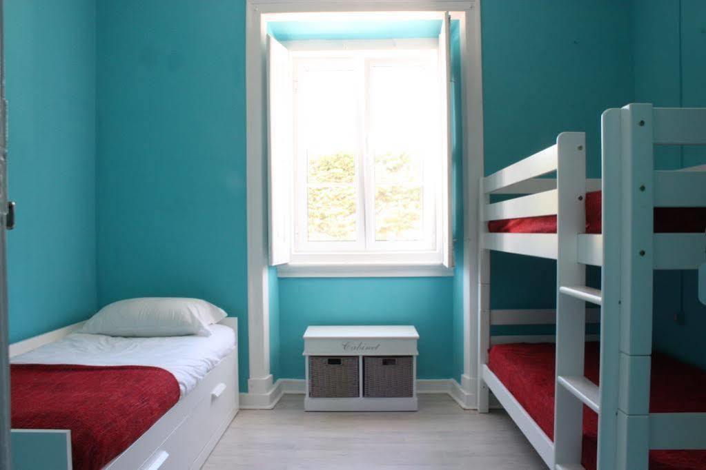 Gasthuis International Surf School & Camp Sagres