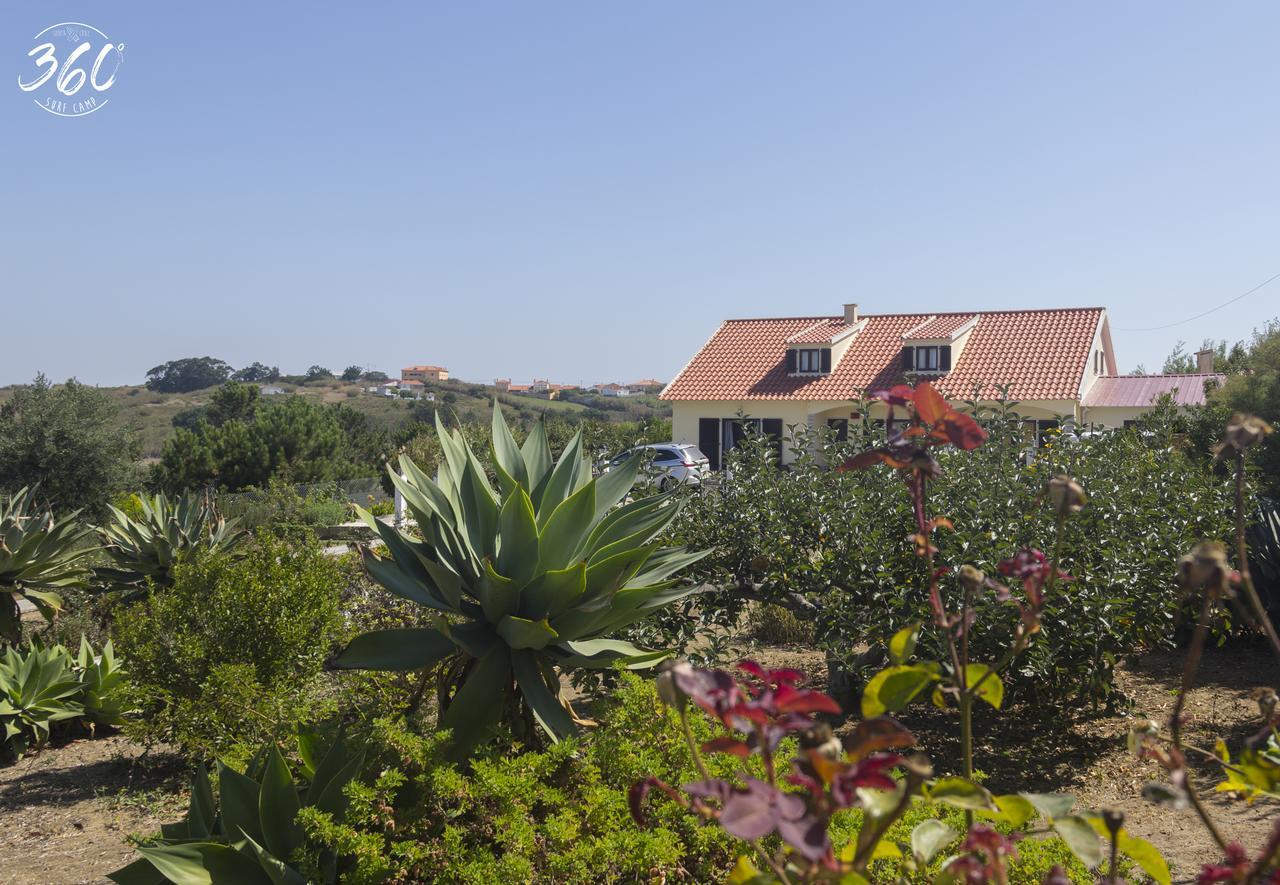 Hostel Surf Camp 360