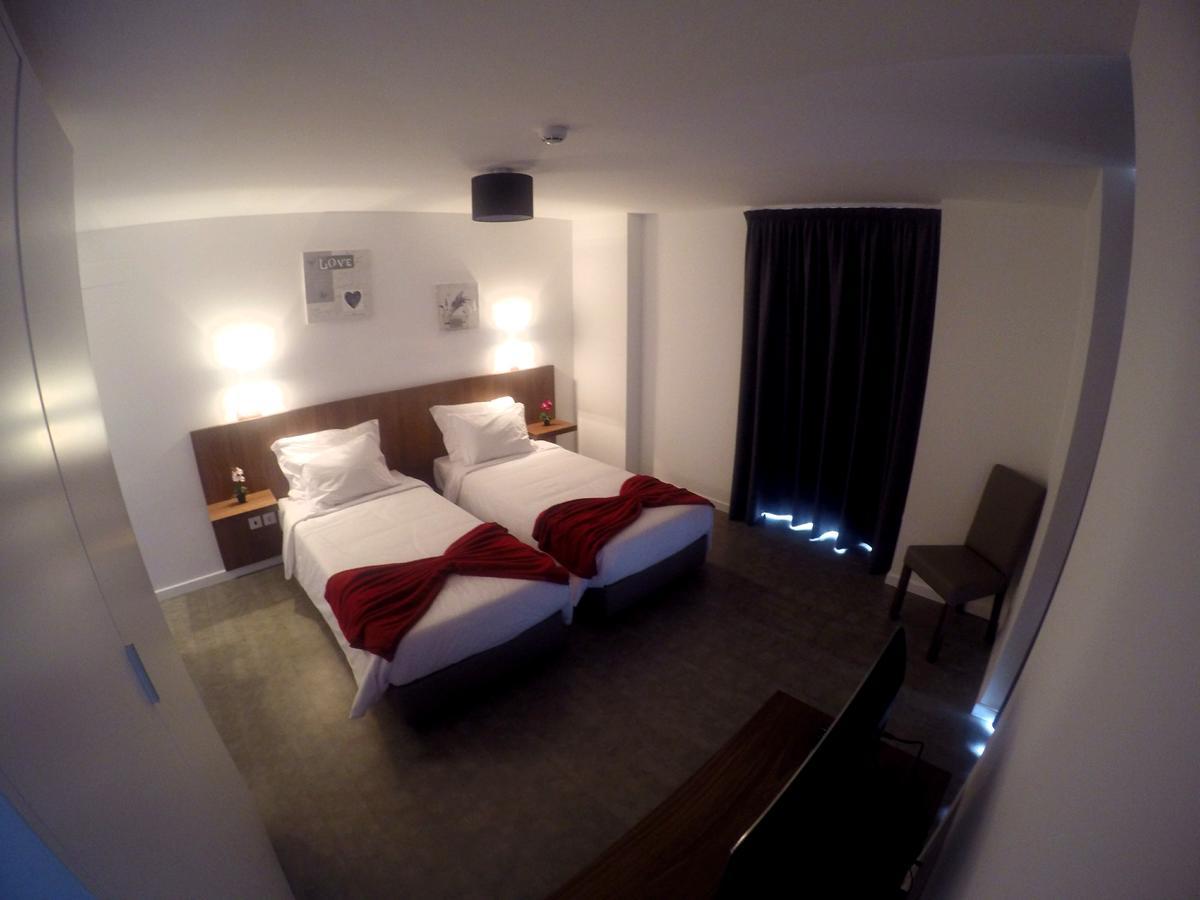 Albergaria O Professor Guest house