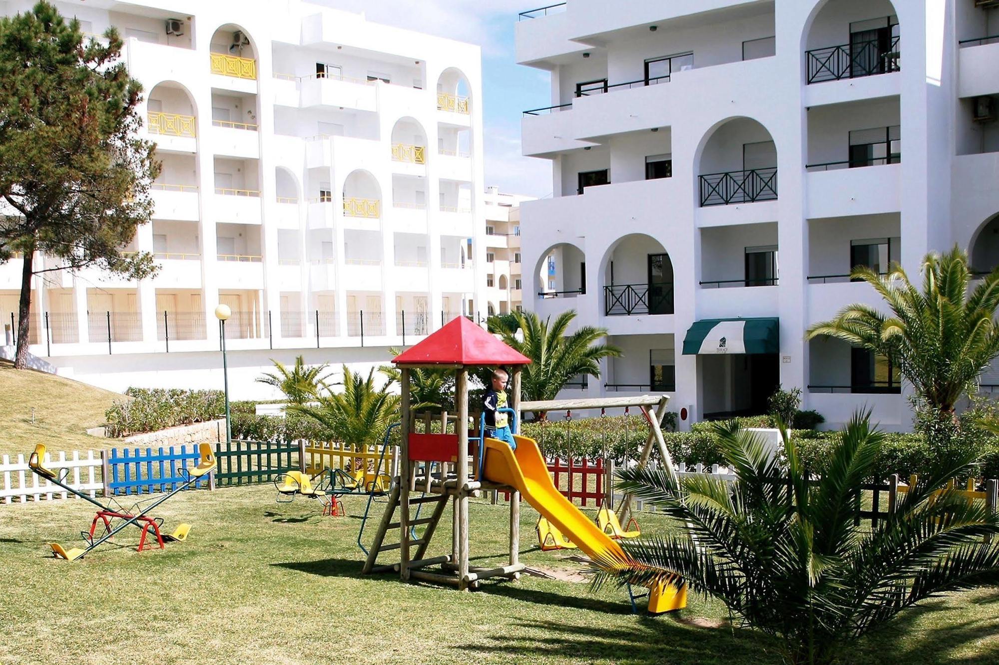 Ukino Terrace Algarve Concept 3* Porches (Algarve)