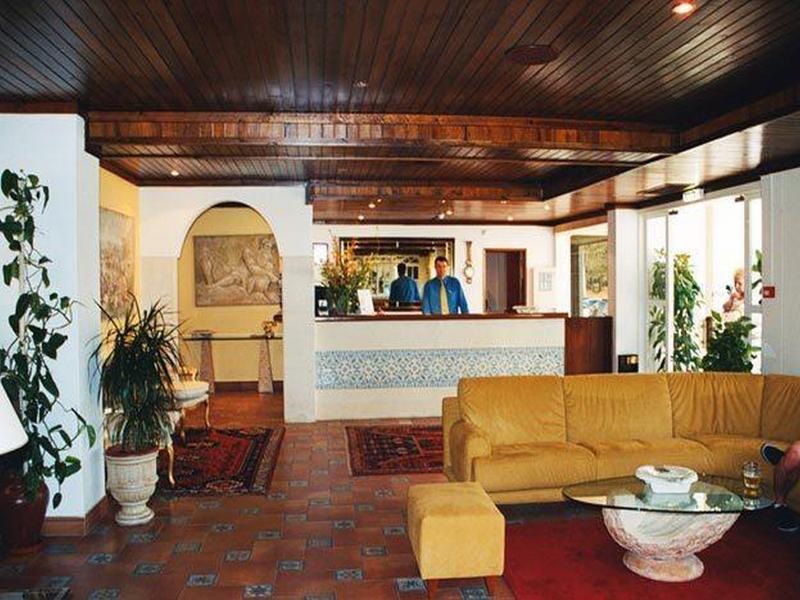 Calema Avenida Jardim Aparthotel