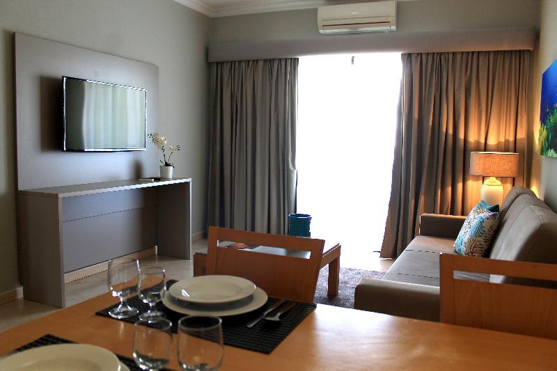 Luna Solaqua Aparthotel 4*
