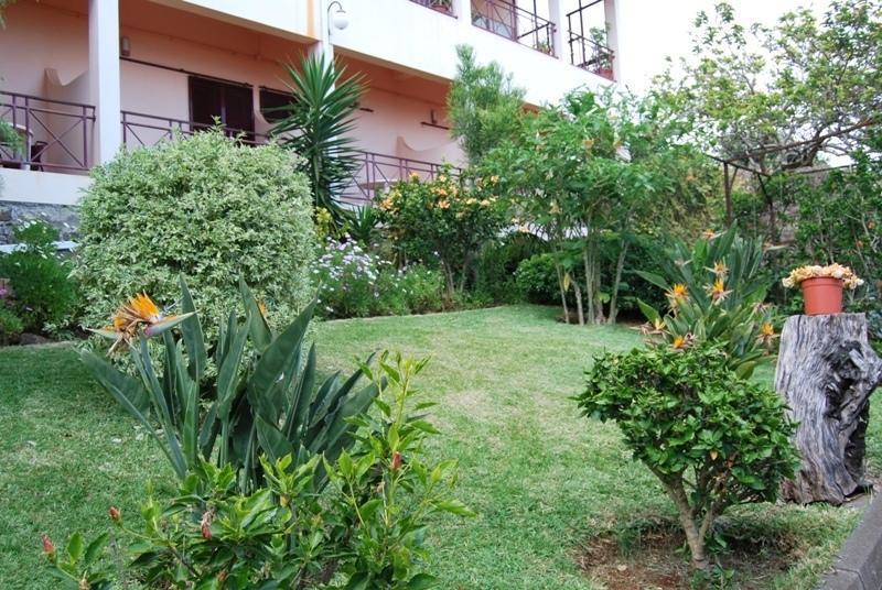 Al Moniz Guest house Agua de Pena