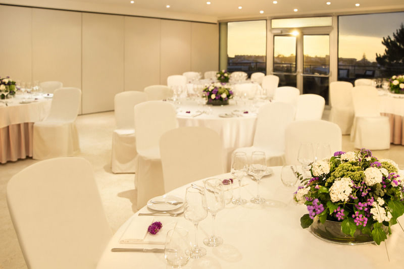 Resort The Beachfront - D'el Rey Golf & 5*