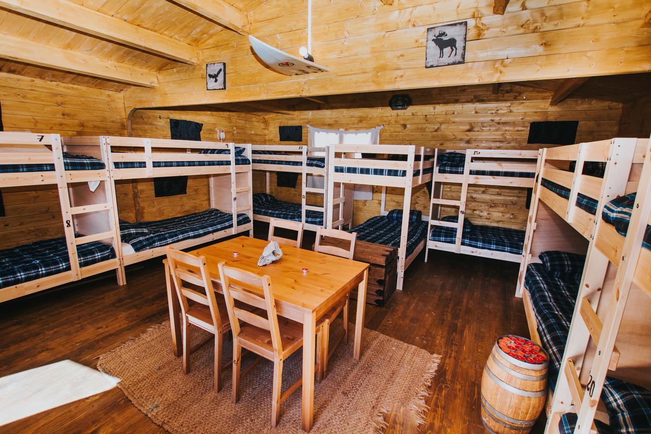 Hostel 7 Waves Surf *