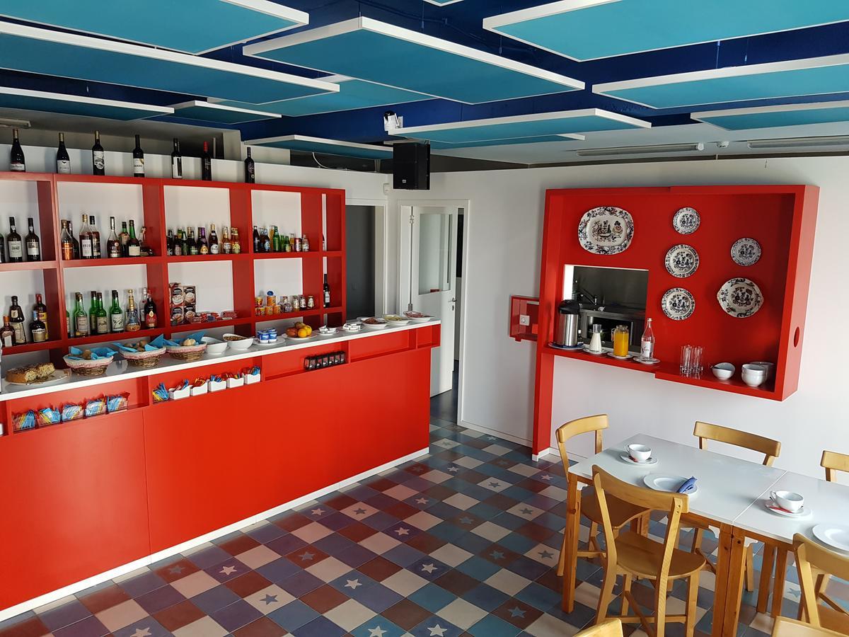 Aparthotel Lofts Azul Pastel 4*