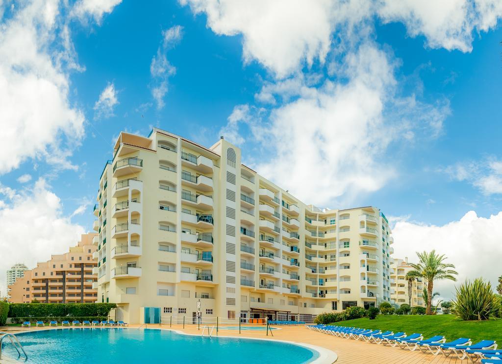 Aparthotel Flor Da Rocha 4*