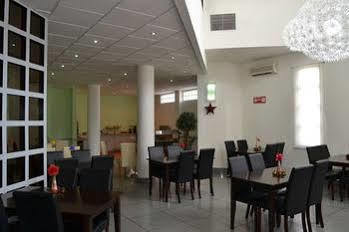 Laitau 3* Setubal