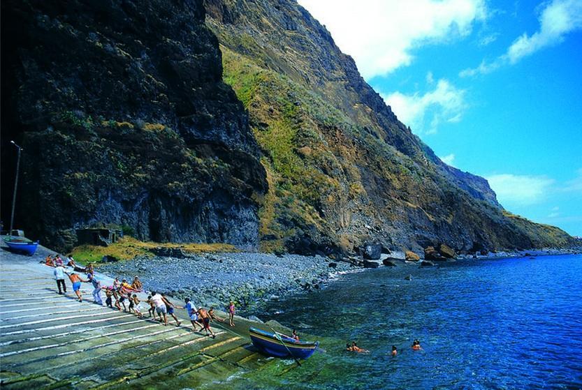 Sunny House West Beach * Paul do Mar (Madeira)