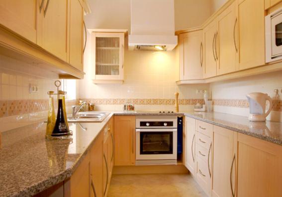 Resort Quinta Da Encosta Velha - Santo Antonio, Villas, Golf & 4*