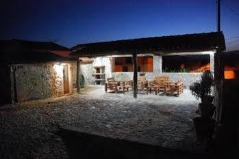 Casas No Terreiro * Penacova