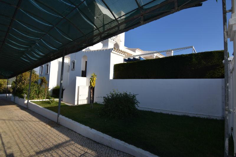 Holiday home Vivenda Roseiral *