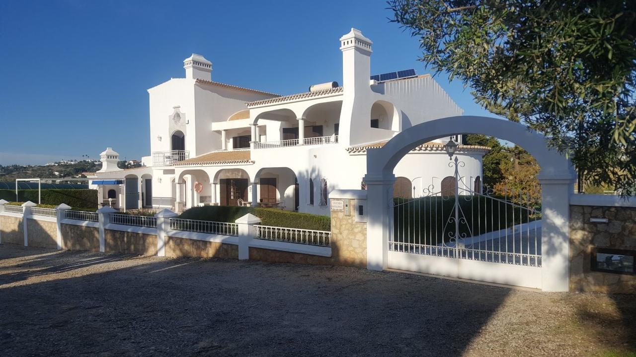 Vivenda Roseiral Holiday home *
