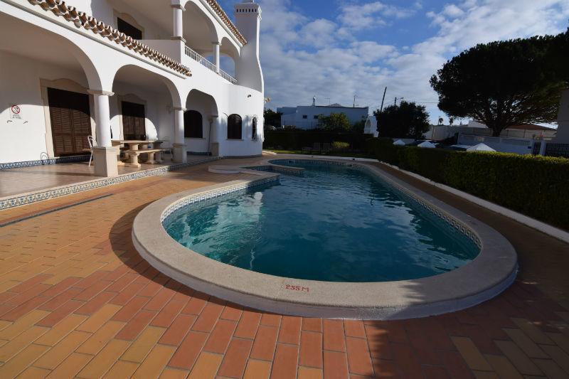 Vivenda Roseiral Holiday home Albufeira