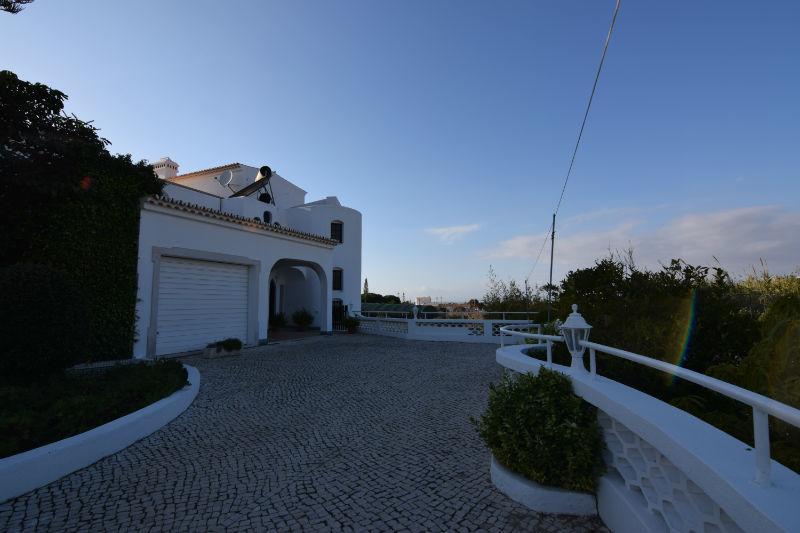 Holiday home Vivenda Roseiral Albufeira