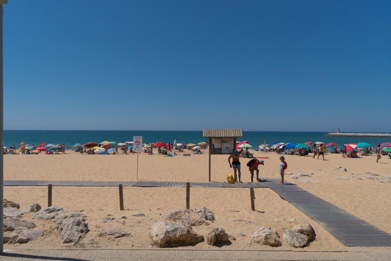 Apartment T2 Avenida- Frente Mar, Ar-condicionado, Wifi *