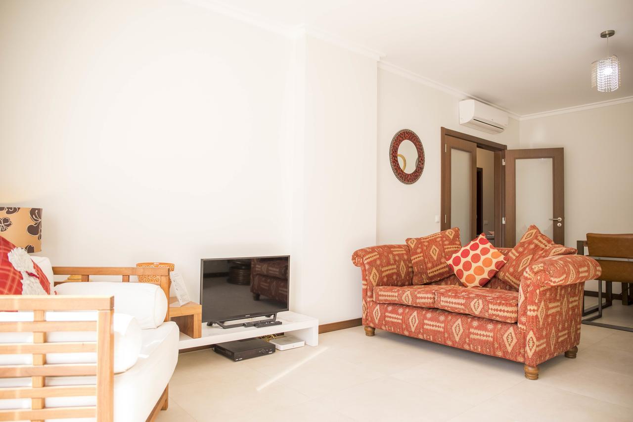 Apartamento B04 - Luxury 2 Bed W Terrace Pool