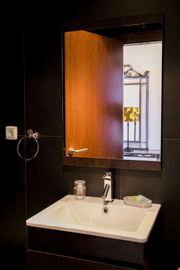 B04 - Luxury 2 Bed W Terrace Pool Apartamento