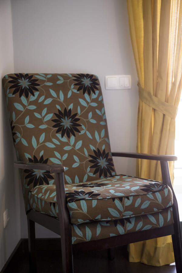 B04 - Luxury 2 Bed W Terrace Pool * Lagos