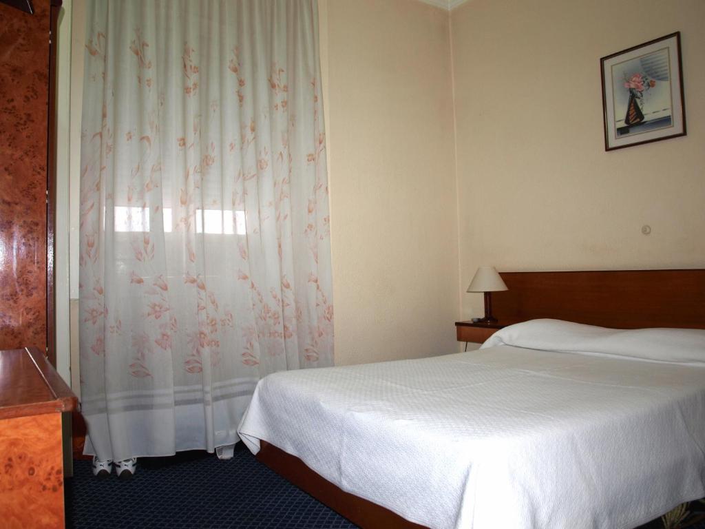 Gasthuis D. Carlos Residencial Caldas Da Rainha