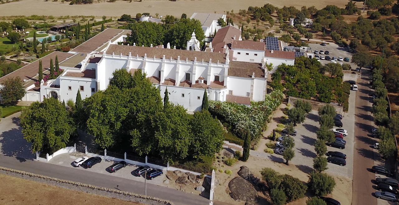 Convento Do Espinheiro, Historic & Hotel 5*