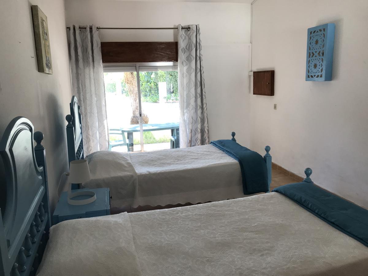 Amoreira Hostel