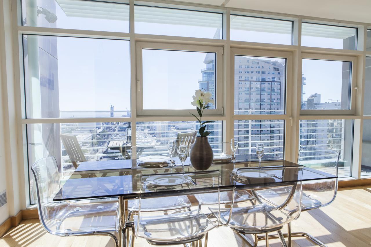 Rent4rest Parque Nacoes 17th Floor River View Lisboa