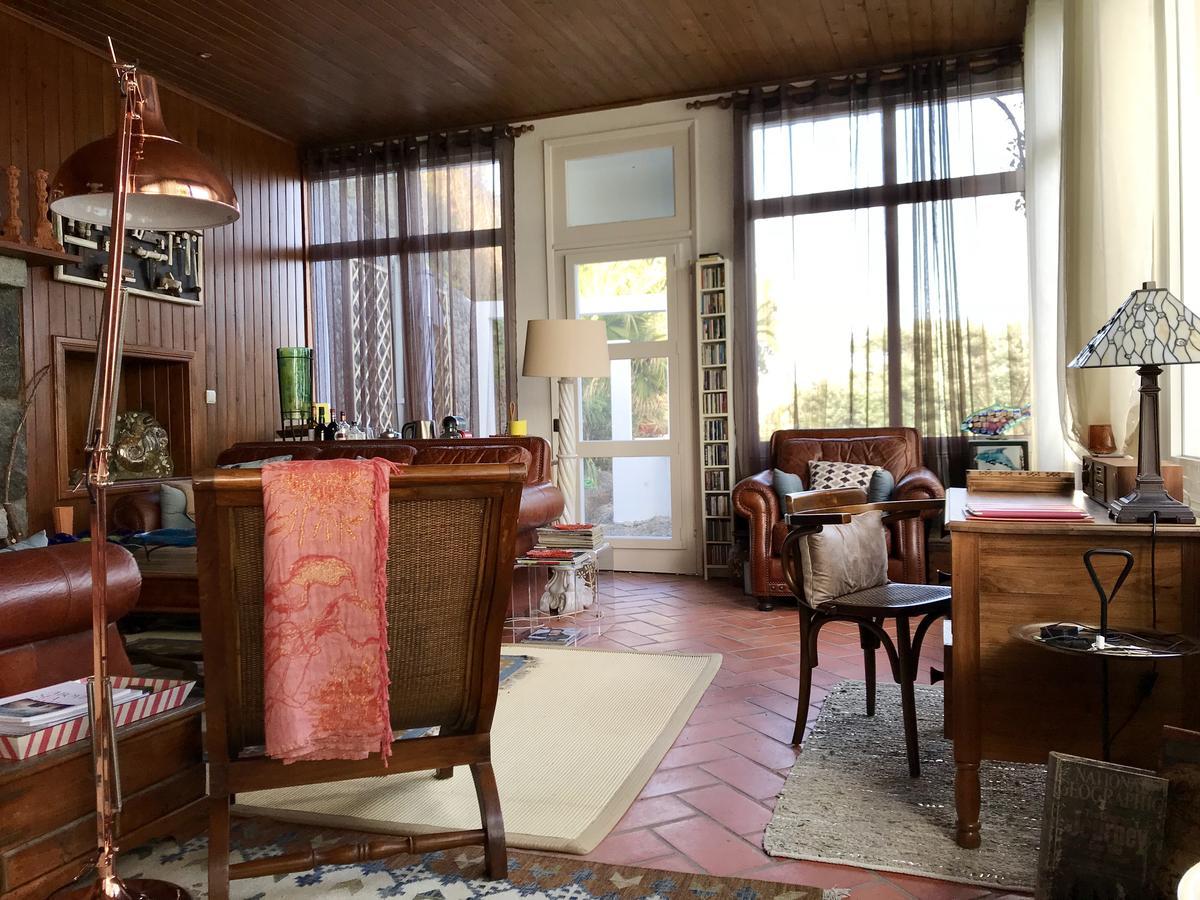 Homestay A By The Sea *