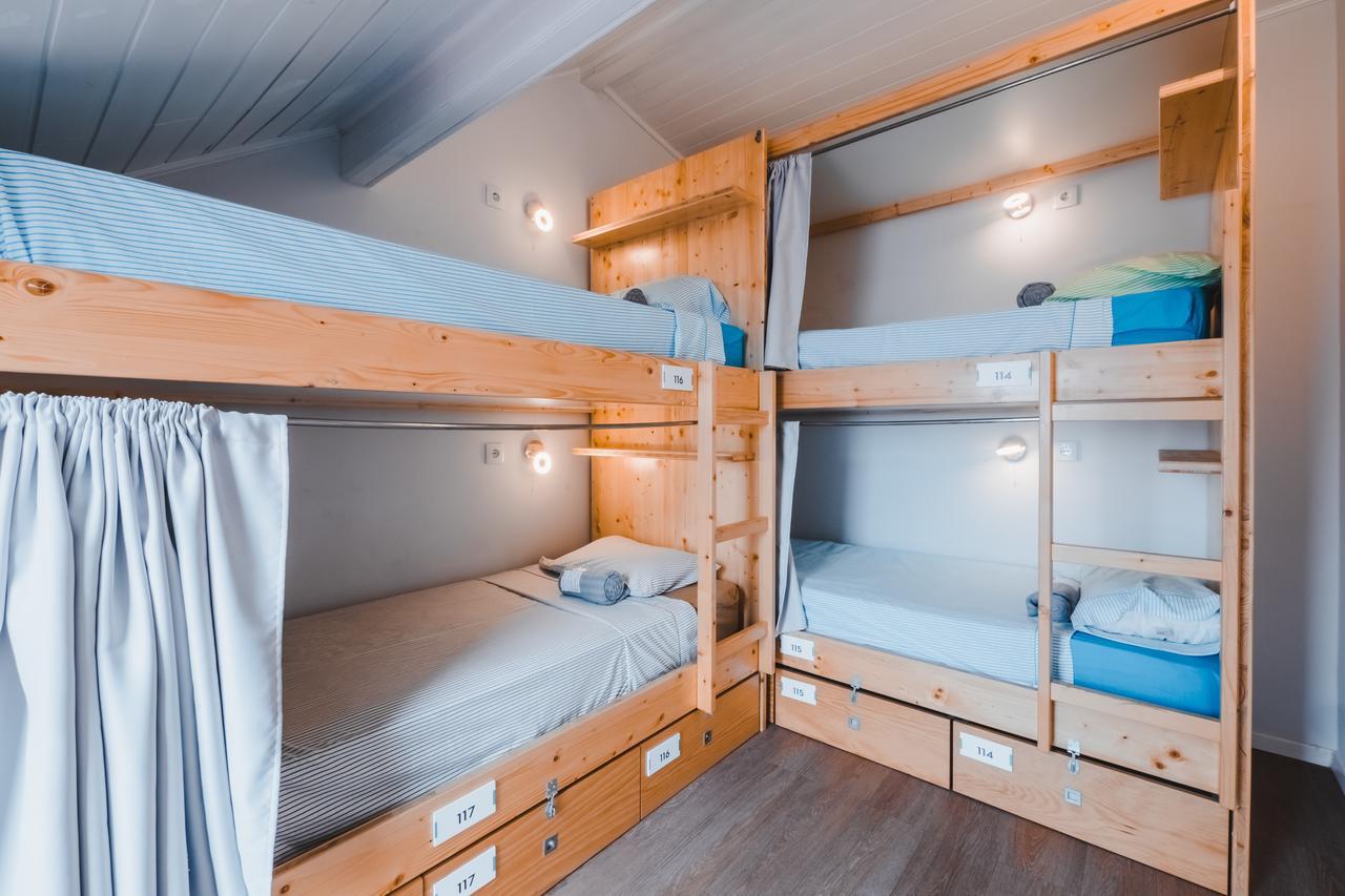 Hostel Incosta Surf House Costa da Caparica