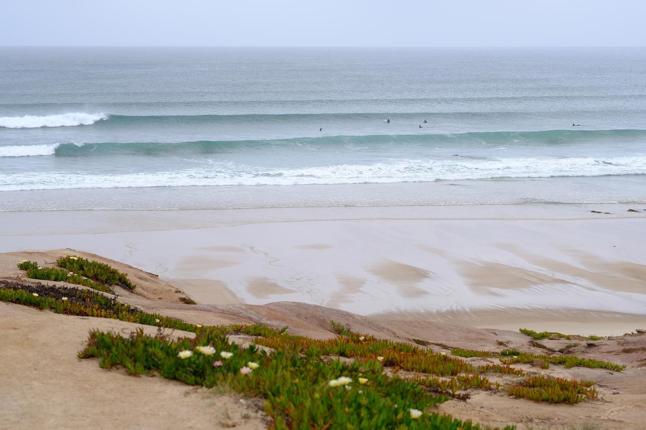 Hostel Another Surf Camp