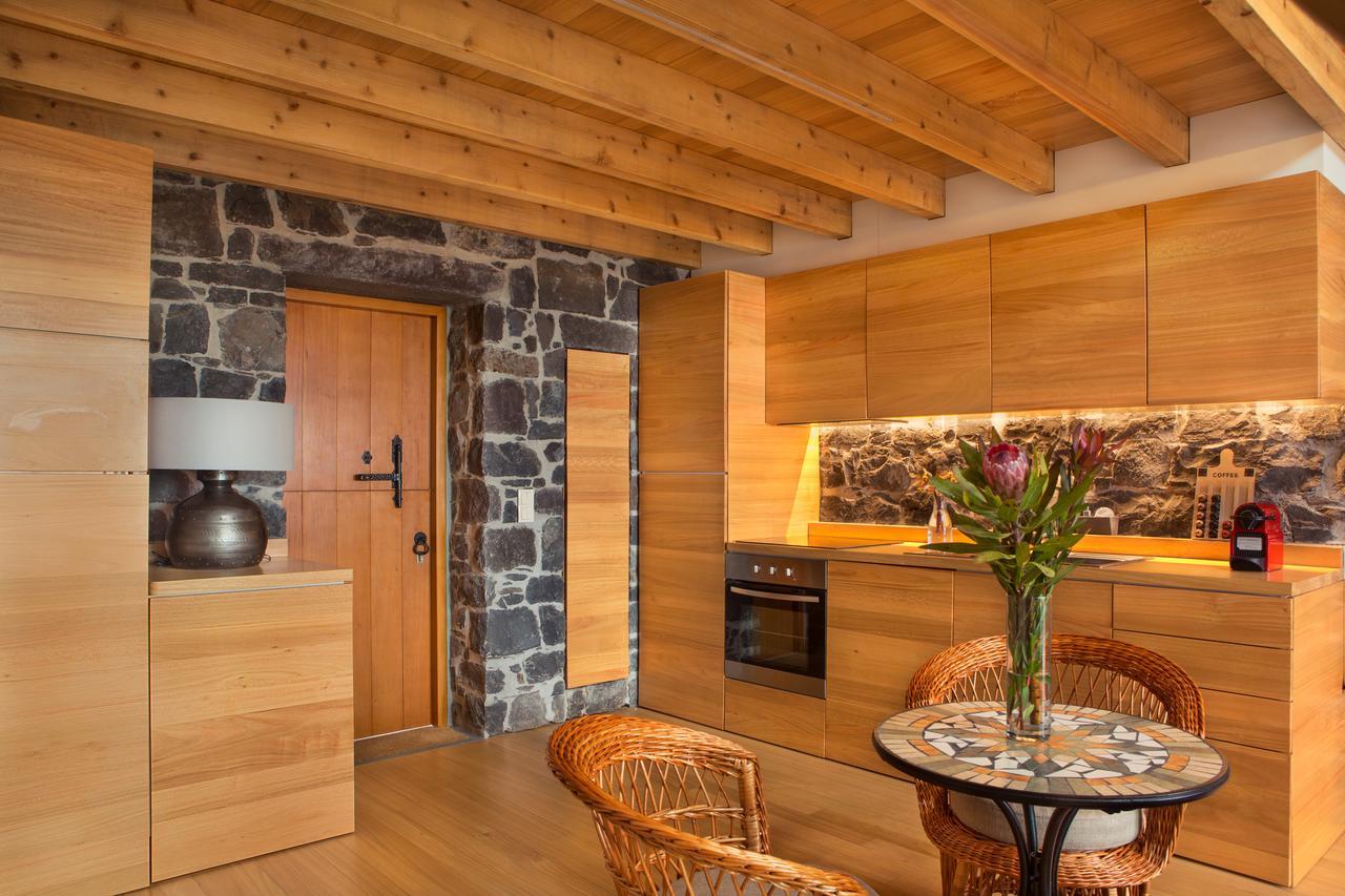 Bed & Breakfast Palheiros Do Serrado By Real Vision Estreito Da Calheta