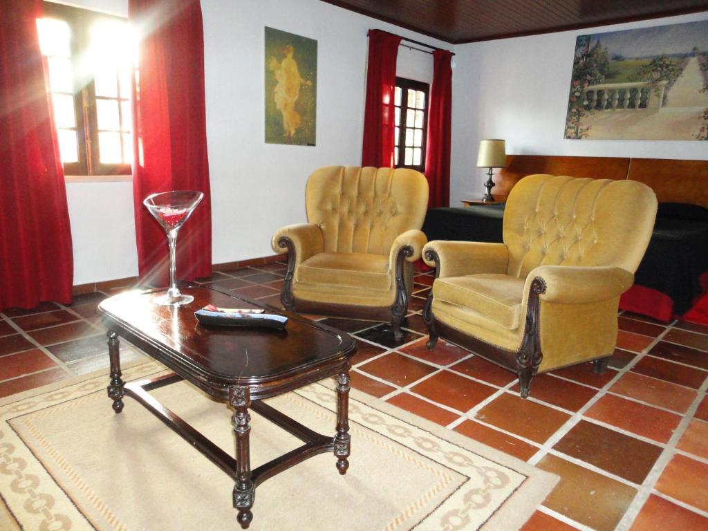 Rural A Coutada - Peniche Hotel